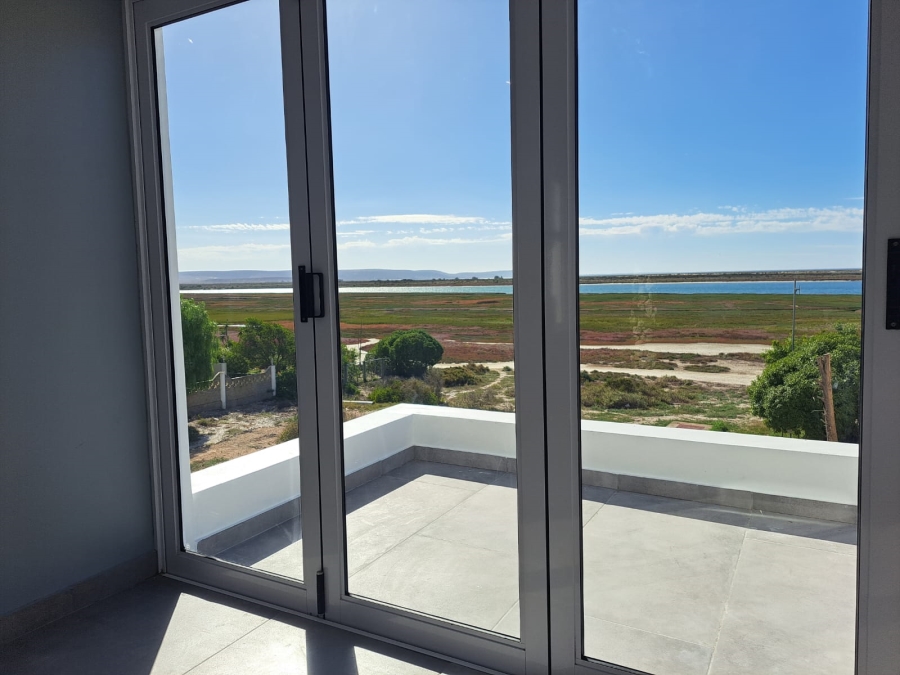 3 Bedroom Property for Sale in Port Owen Western Cape